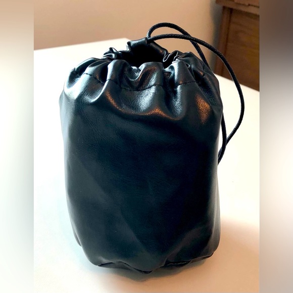 APT 9 Black Folding Ballet Flats with Storage Pouch - Picture 8 of 8